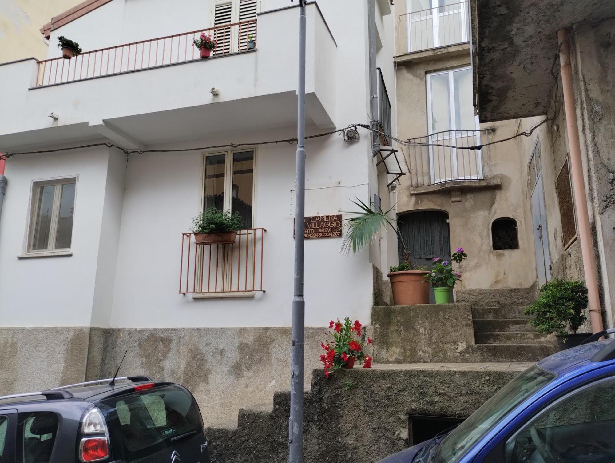 La Camera Nel Villaggio Messina Exterior foto
